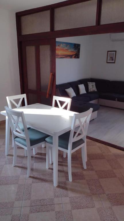 Gordana Apartmani Ljubač Zewnętrze zdjęcie