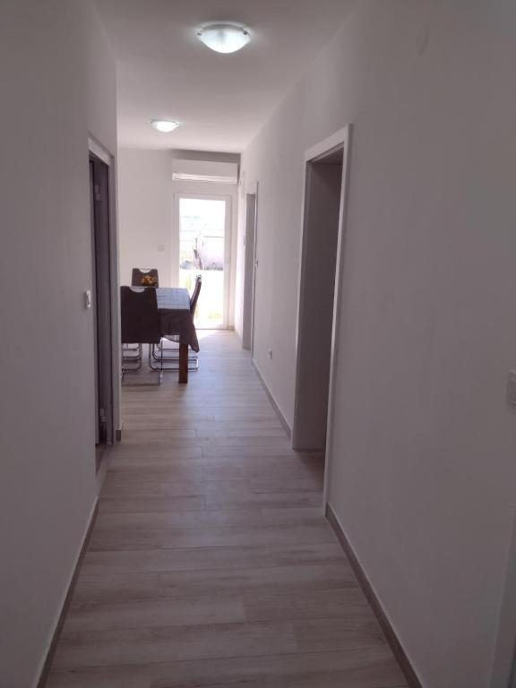 Gordana Apartmani Ljubač Zewnętrze zdjęcie