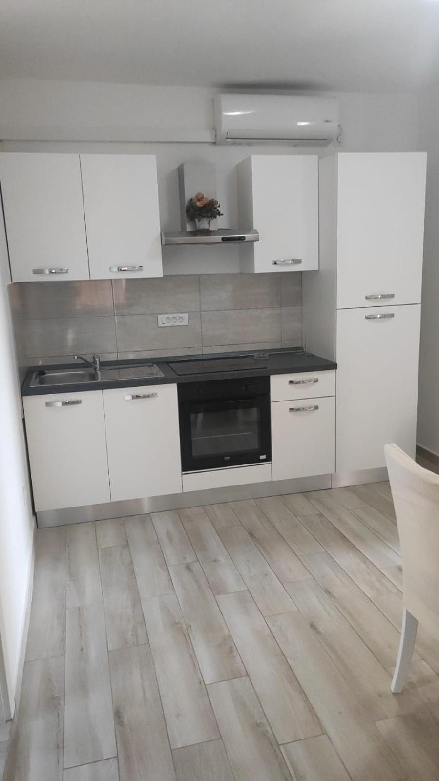 Gordana Apartmani Ljubač Zewnętrze zdjęcie